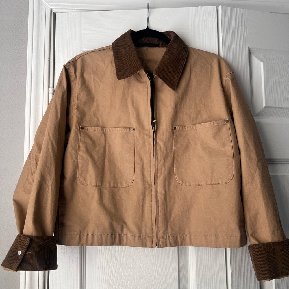SOLD OUT Uniqlo Zip Up Short Jacket